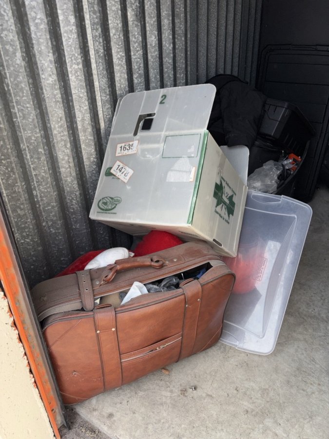 5 x 10 storage unit in St Louis, MO