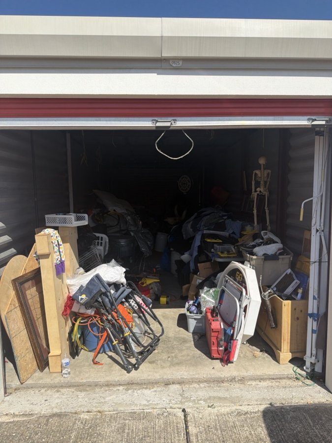10 x 25 storage unit in Denham Springs, LA