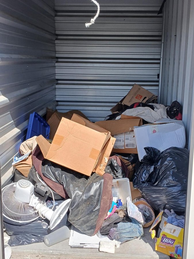5 x 10 storage unit in Sellersburg, IN