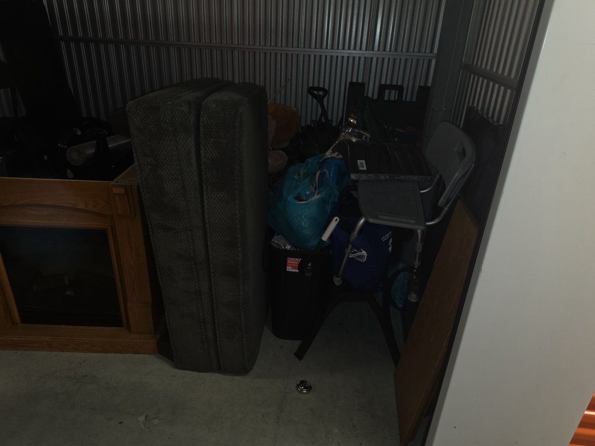 10 x 7 storage unit in East Hartford, CT
