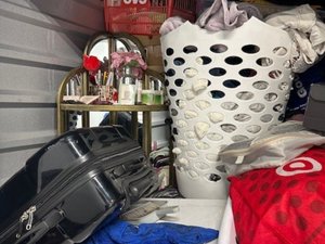 5 x 5 storage unit in San Diego, CA