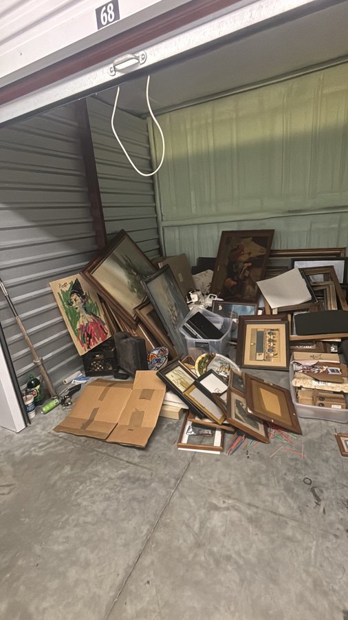 10 x 10 storage unit in Bowling Green, KY