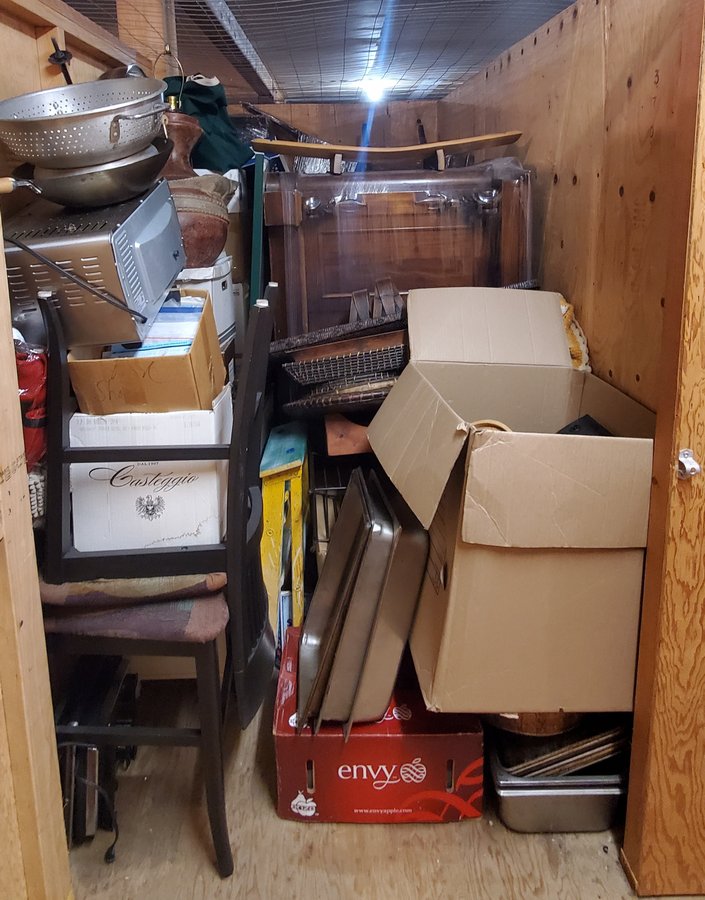 5 x 10 storage unit in Seattle, WA