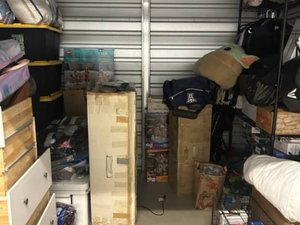 10 x 10 unit in Tucson