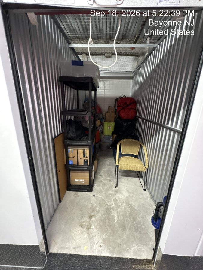 5 x 10 storage unit in Bayonne, NJ