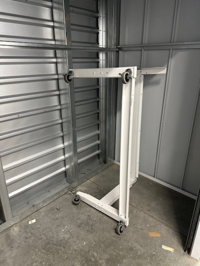 5 x 10 storage unit in San Diego, CA