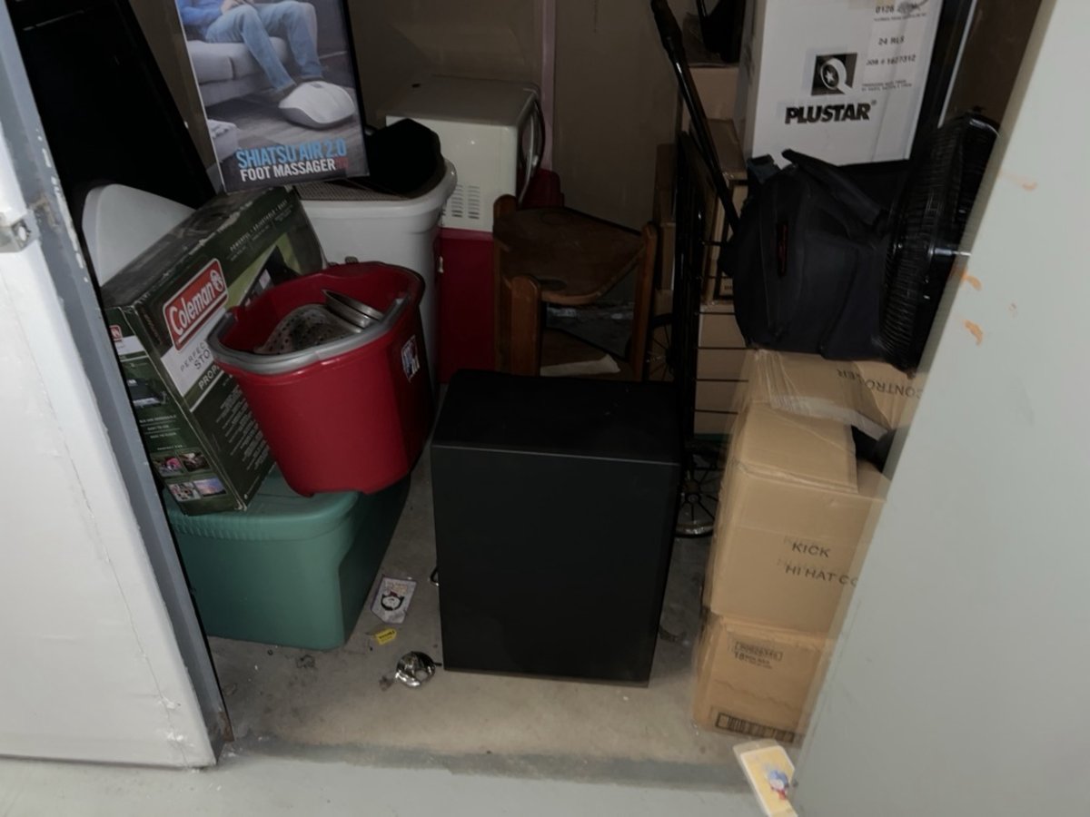 5 x 5 storage unit in Milwaukee, WI