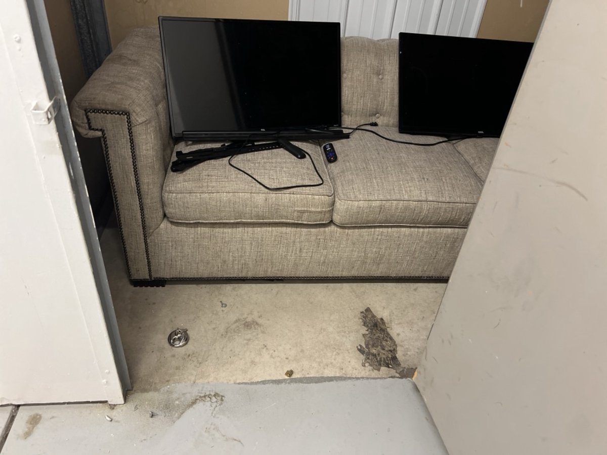 5 x 10 storage unit in Milwaukee, WI