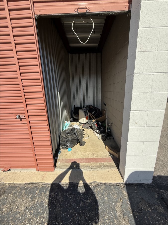 5 x 10 storage unit in Denver, CO