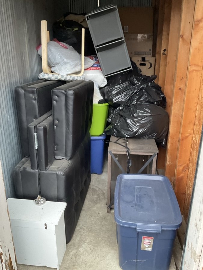 5 x 10 storage unit in Indianapolis, IN