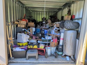 10 x 20 storage unit in Howell, MI
