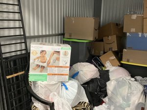 10 x 10 storage unit in Indianapolis, IN