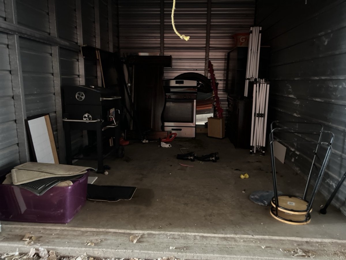 10 x 15 storage unit in Milwaukee, WI
