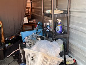 10 x 15 storage unit in Indianapolis, IN