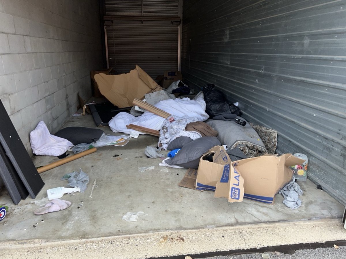 10 x 30 storage unit in Milwaukee, WI