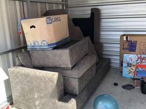 10 x 10 storage unit in Indianapolis, IN