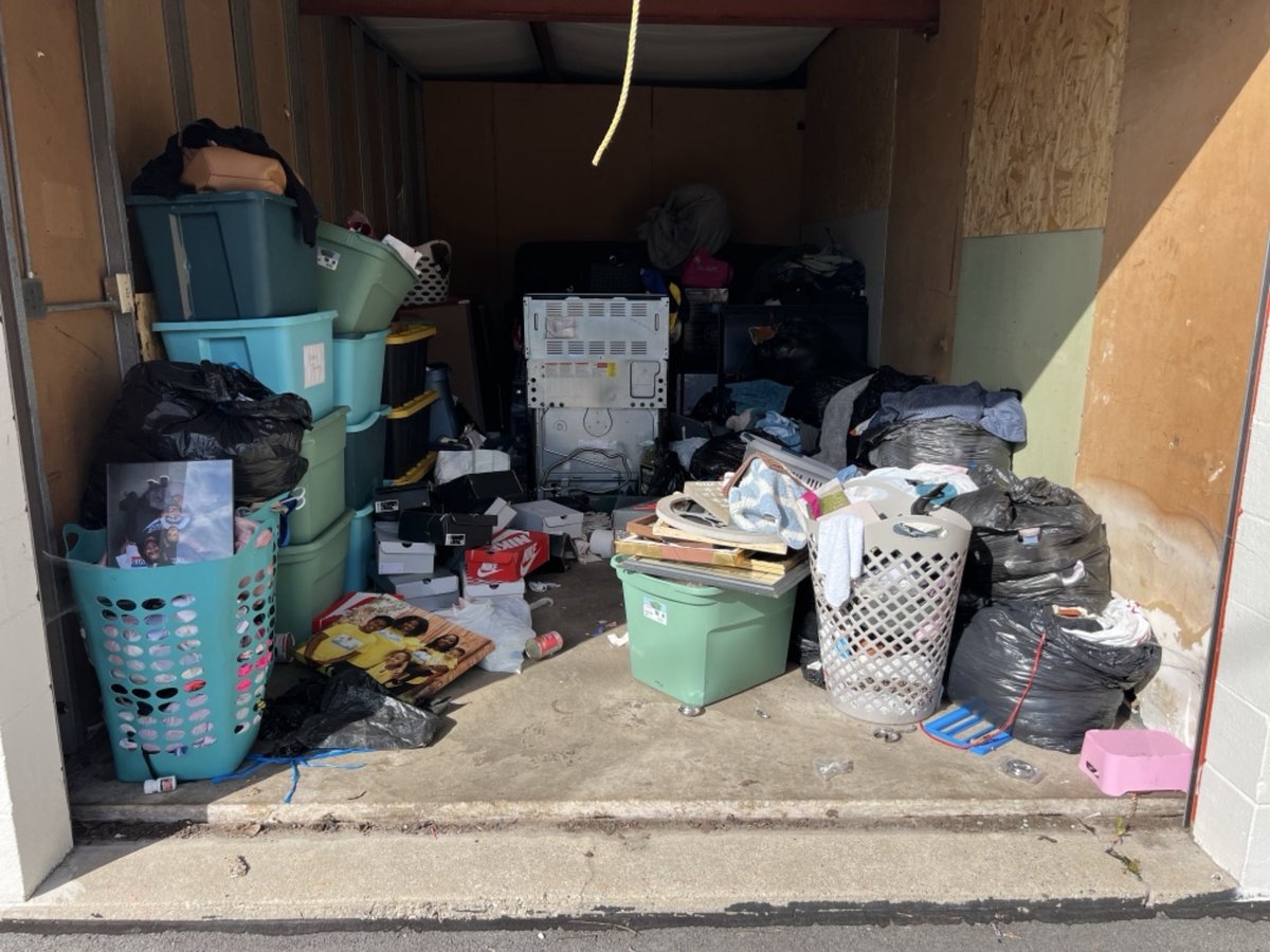 10 x 20 storage unit in Milwaukee, WI
