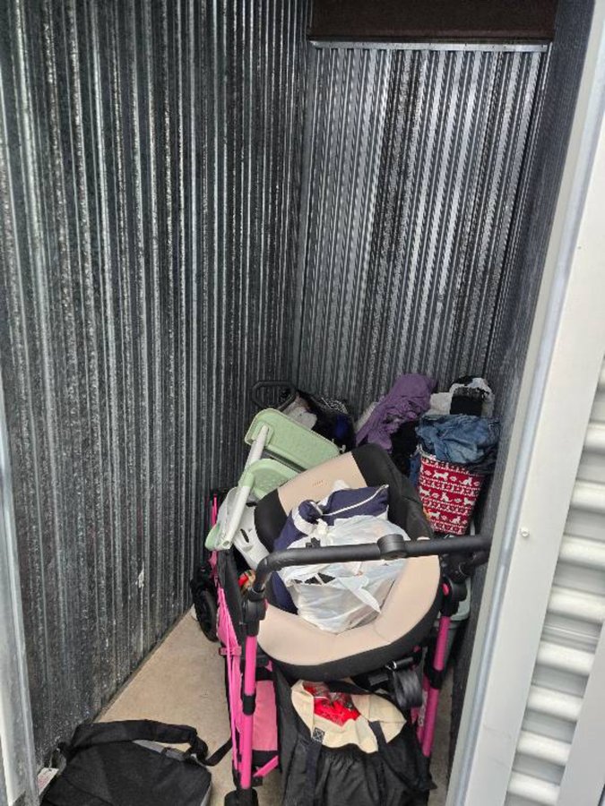 4 x 8 storage unit in Grand Rapids, MI