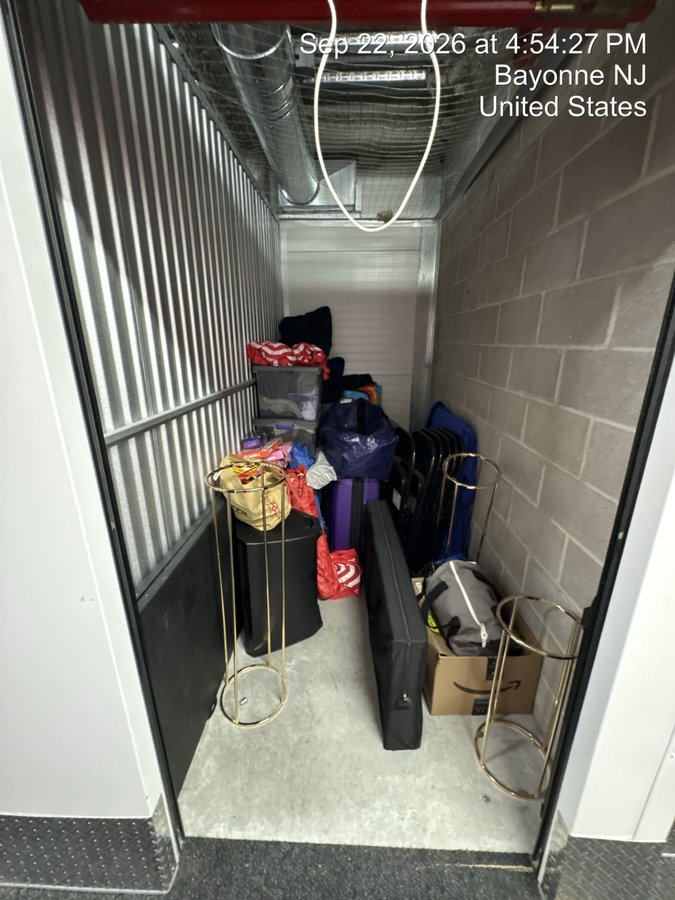 5 x 10 storage unit in Bayonne, NJ