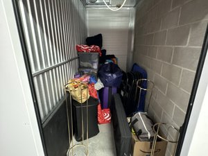 5 x 10 storage unit in Bayonne, NJ