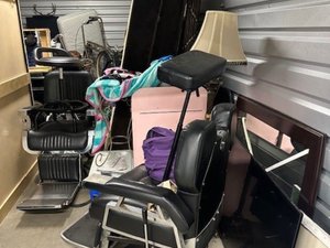 10 x 20 storage unit in San Diego, CA