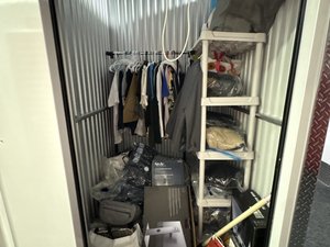 5 x 5 storage unit in Bayonne, NJ
