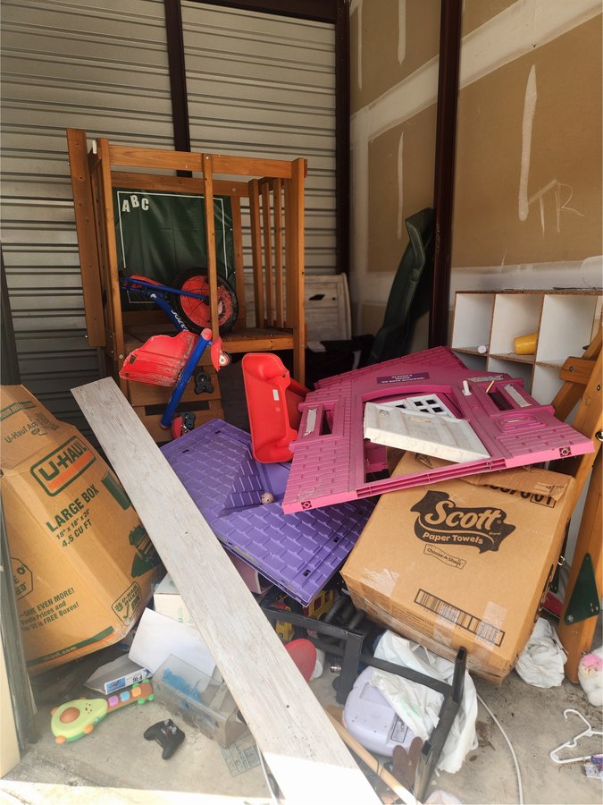 10 x 15 storage unit in Hudson, FL