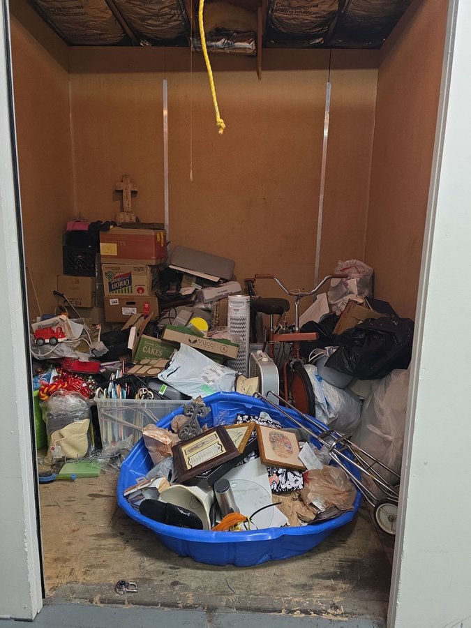 10 x 10 storage unit in Las Vegas, NV