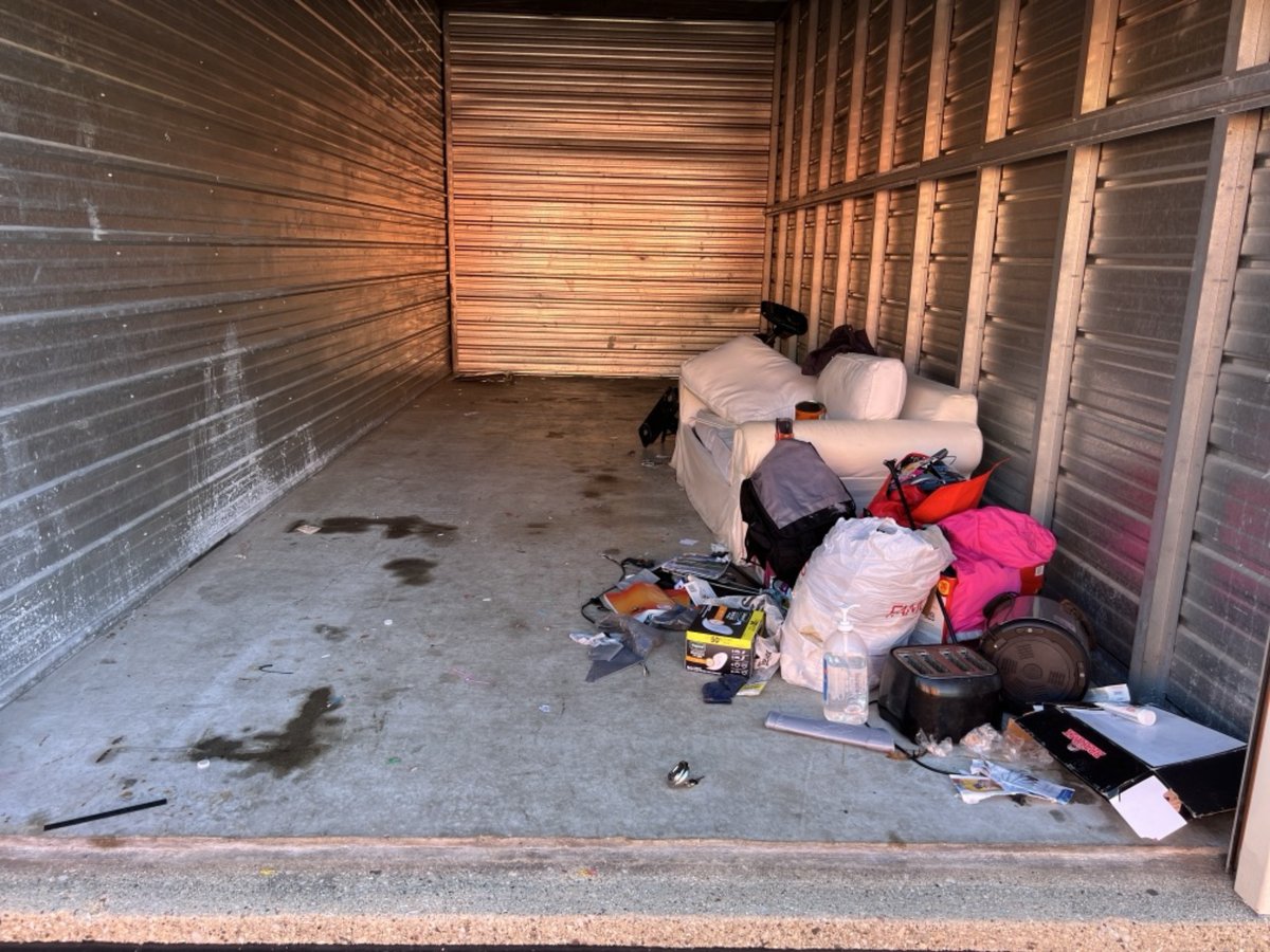 10 x 25 storage unit in Milwaukee, WI