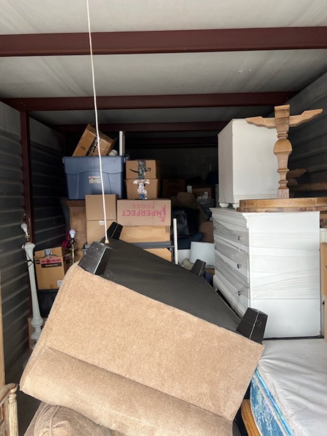 10 x 30 storage unit in Madison Heights, MI