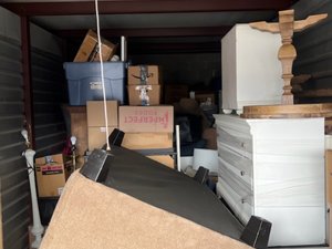 10 x 30 storage unit in Madison Heights, MI