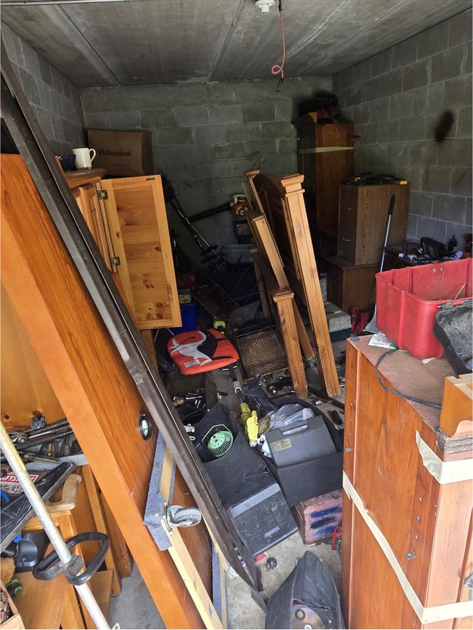 10 x 20 storage unit in Jacksonville, FL