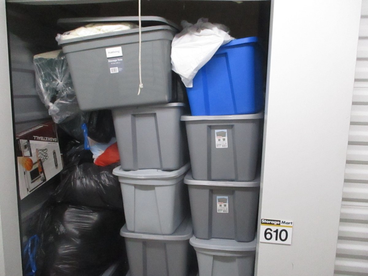 5 x 5 storage unit in urbandale, IA