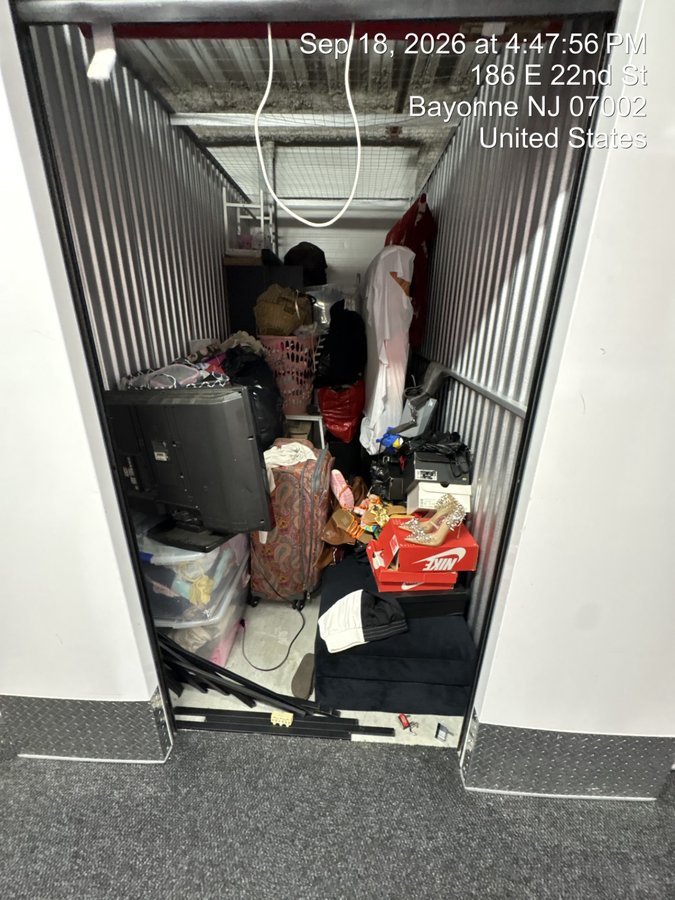 5 x 10 storage unit in Bayonne, NJ