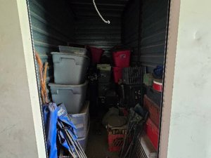 5 x 10 storage unit in Mesa, AZ
