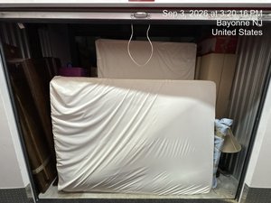 10 x 10 storage unit in Bayonne, NJ