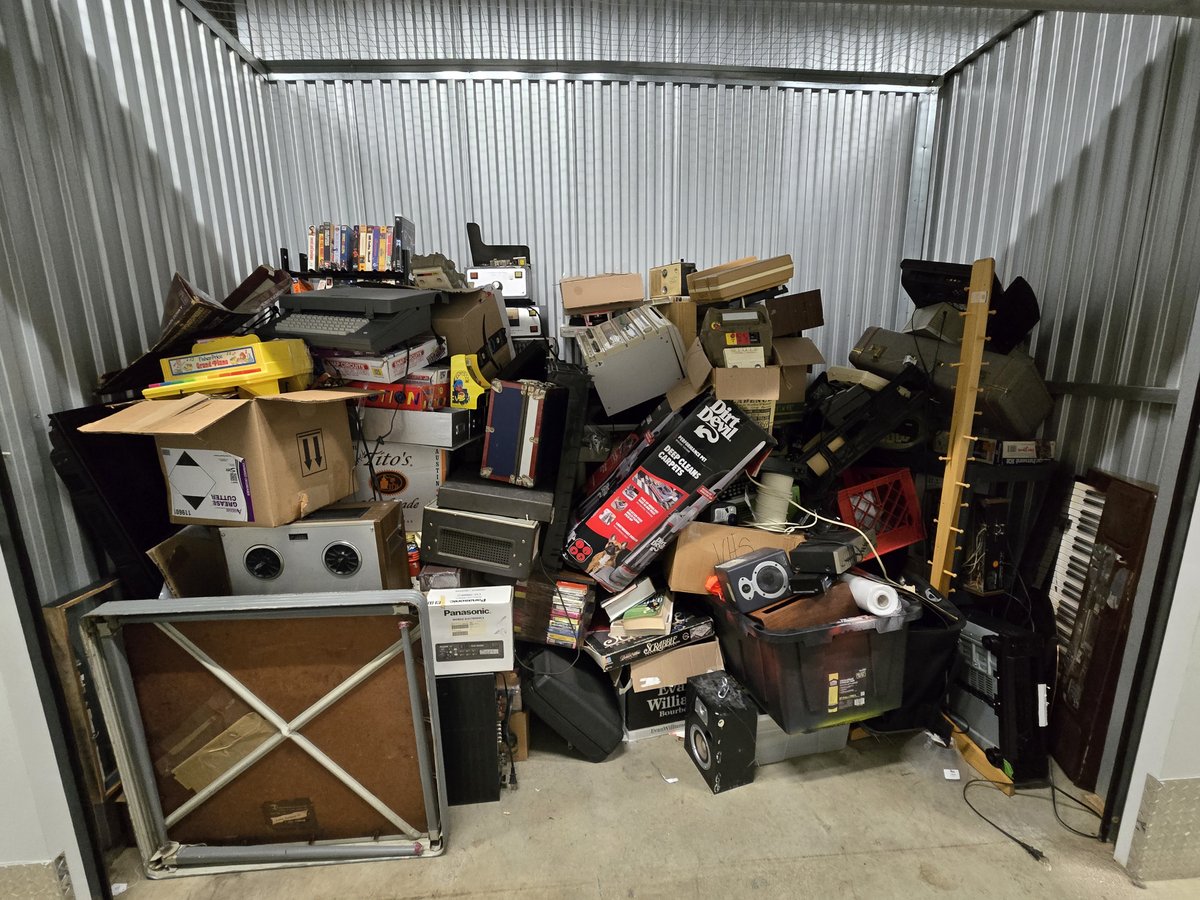 10 x 5 storage unit in Pittsburgh, PA