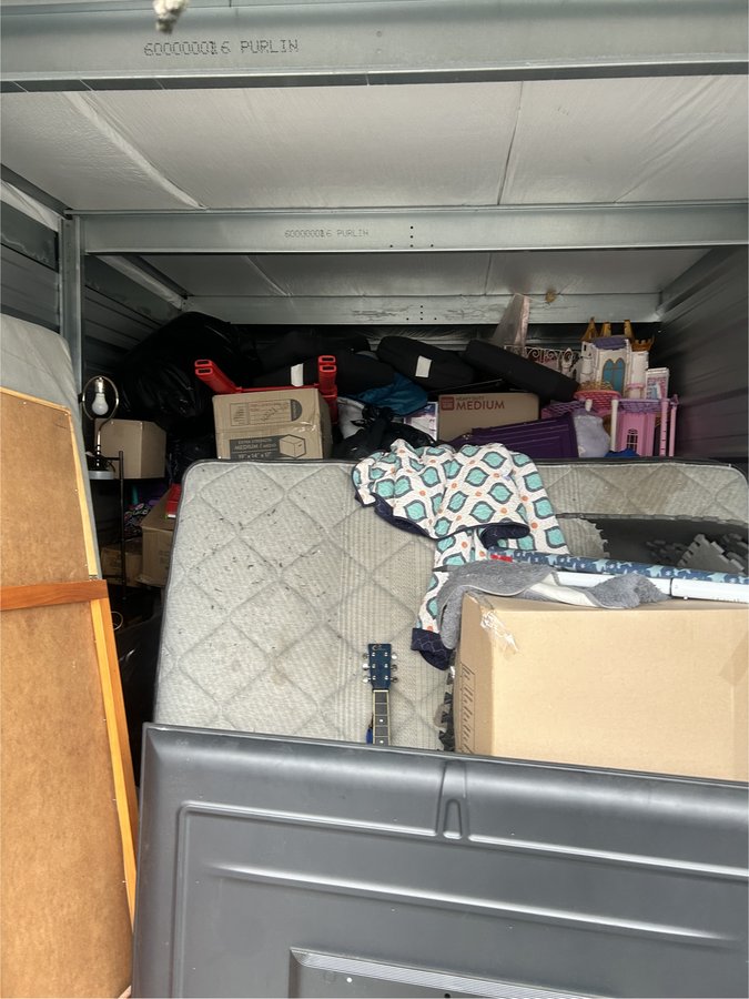 10 x 20 storage unit in Indianapolis, IN