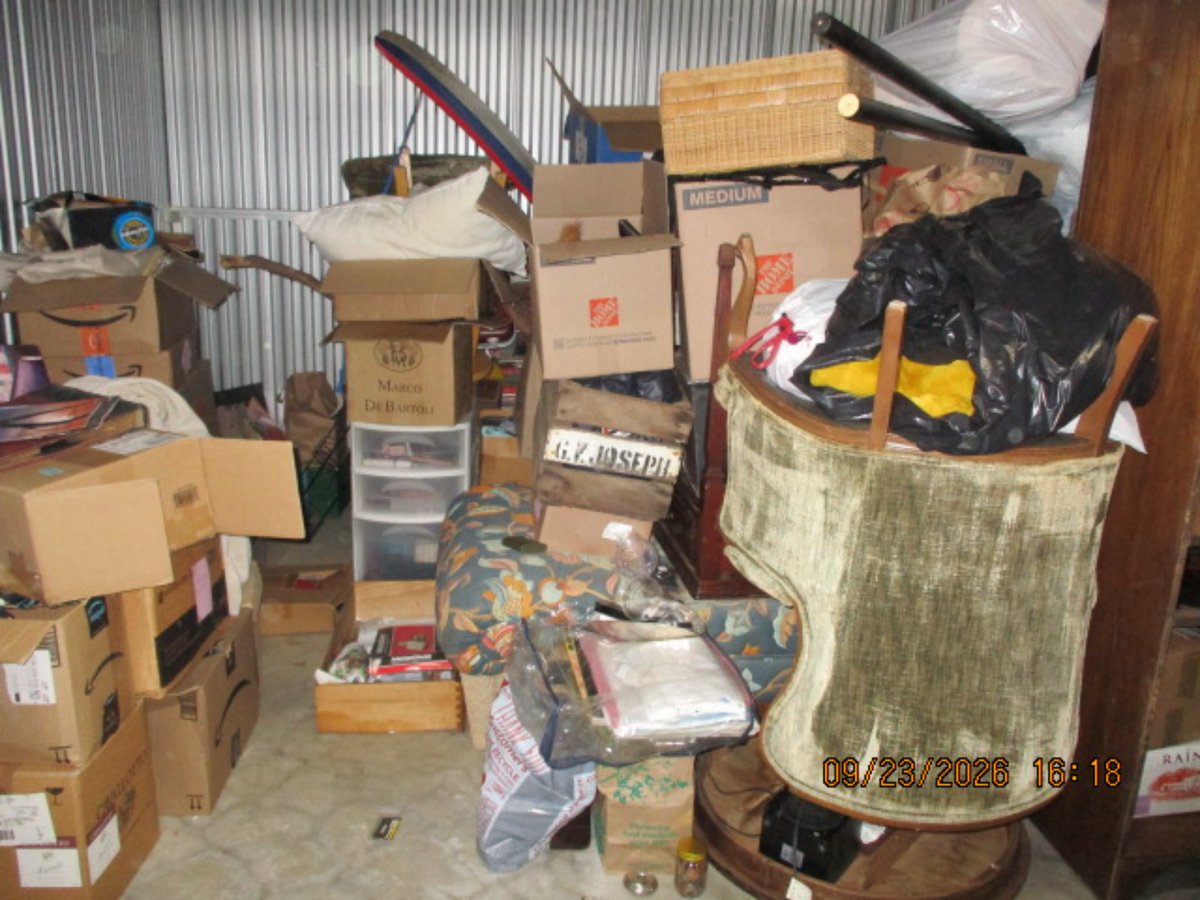 10 x 18 storage unit in Soquel, CA