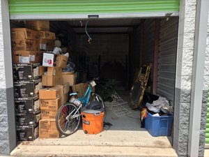 10 x 20 storage unit in Duncanville, TX