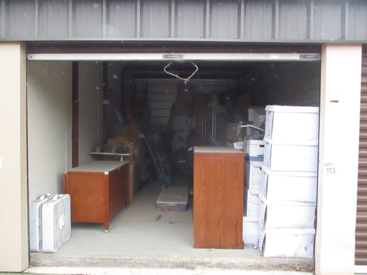 10 x 20 storage unit in urbandale, IA