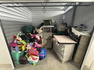 10 x 10 storage unit in Lexington, SC