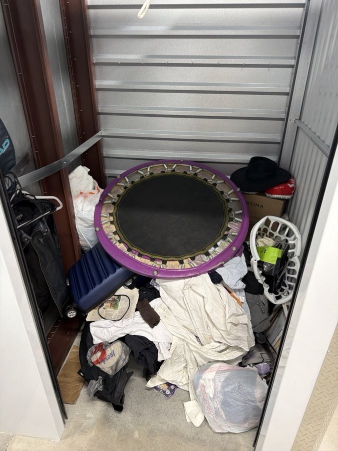 5 x 5 storage unit in North Las Vegas, NV
