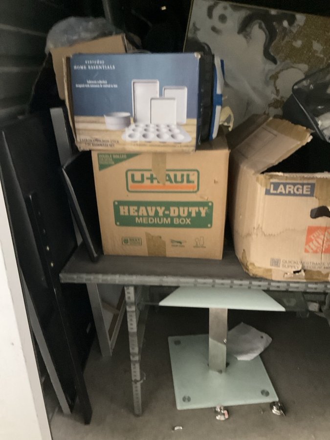 10 x 15 storage unit in Las Vegas, NV
