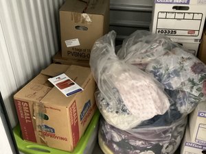 5 x 5 storage unit in Las Vegas, NV