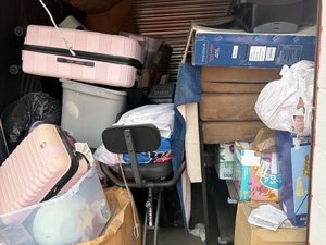 7 x 10 storage unit in Chesapeake, VA
