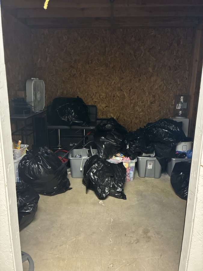 10 x 10 storage unit in Henderson, NV