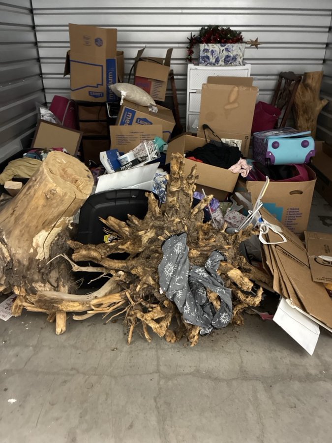 10 x 10 storage unit in Las Vegas, NV