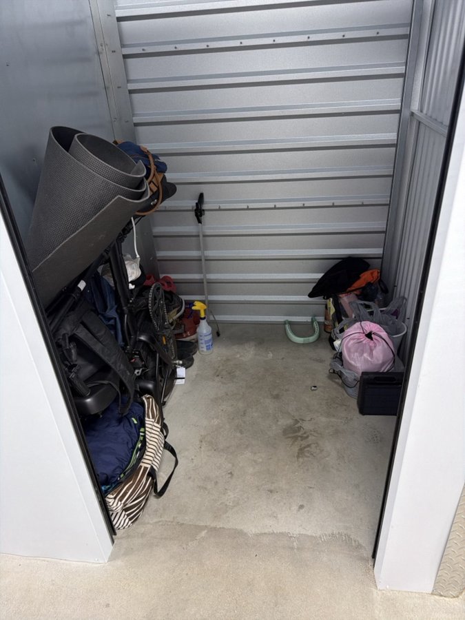 5 x 5 storage unit in North Las Vegas, NV