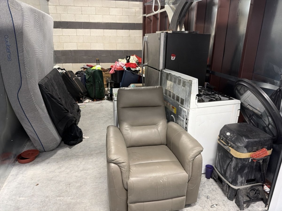 10 x 18 storage unit in North Las Vegas, NV